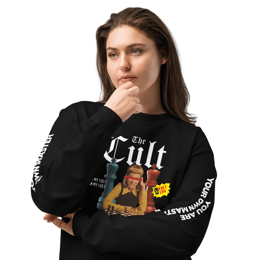 LIFE IS CHESS LONG SLEEVE product image (5)