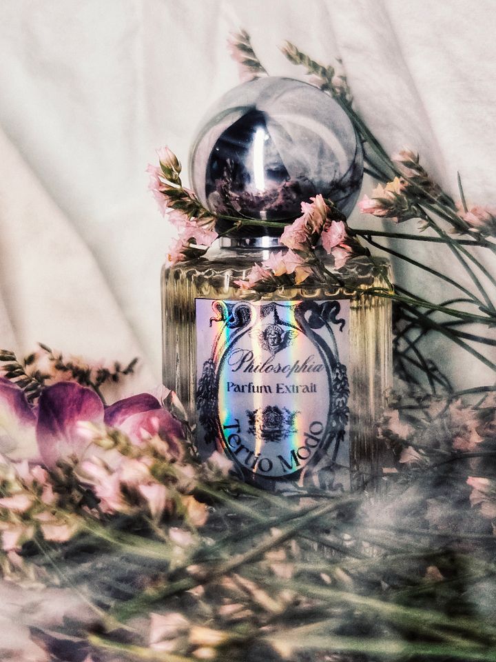 Tertio Modo – Extrait de Parfum (30ml) product image (2)