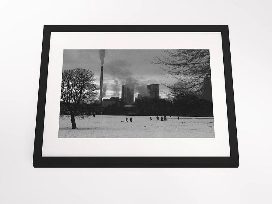 Glasgow Framed Print product image (6)
