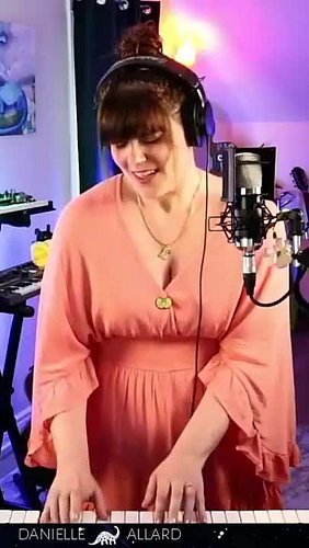We could be together. You and I. In the attic. It's not as creepy as it sounds. HERE'S TODAY'S SONG!

Full video: https://loo...