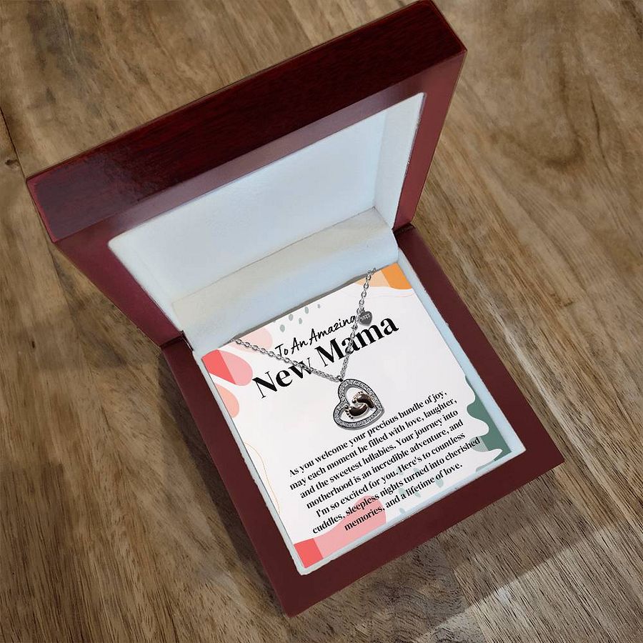 New Mama Baby Feet Necklace - Lifetime Of Love product image (3)