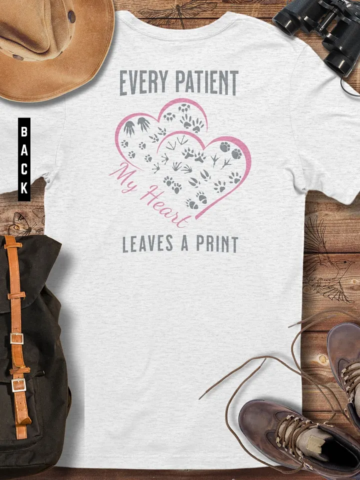 Pink Heart with Prints - Every Patient Leaves a Print, Wildlife Lover Gift, Cute Animal Paw Print T-shirt product image (2)