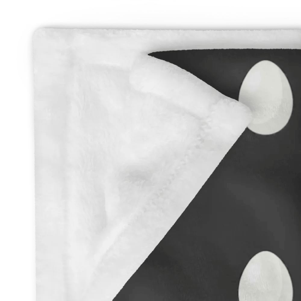 LOVE EGG throw blanket product image (24)
