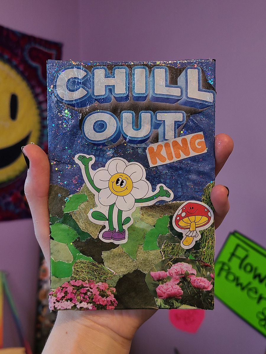 Chill Out King 4x6 mini canvas product image (1)