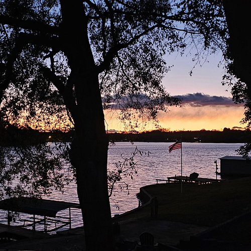 It worked!! 🙌🏽 With all your well wishes and 