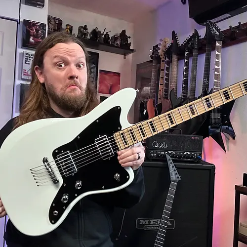 Thumbnail outtakes. TBH not a bad experience this guitar. While it might not be my thing, I get why people do it. I think if ...