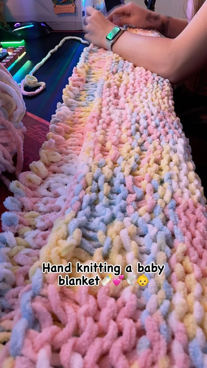 Hand knitting a baby blanket 👶💕🍼🕊️

This was definitely a learning curve, I have no clue how to knit. 😂

But once I got into ...