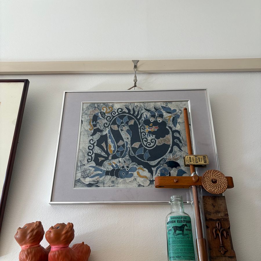龍のデザインが施された伝統手工藍染め布、美しい装飾効果 product image (4)