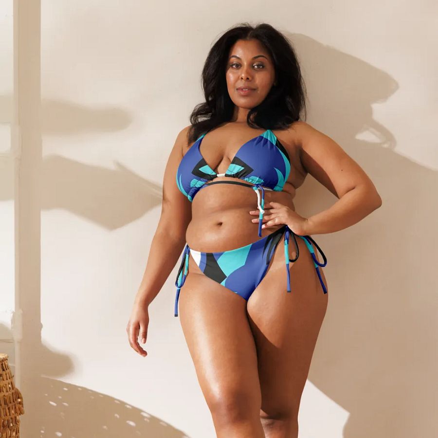 String Bikini product image (8)