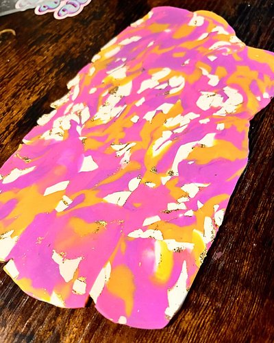 This ✨sunset✨slab though. I’m in loooove 😱😍

#polymerclay #polymerclayearrings #polymerclaytutorials #polymerclaycreations #c...