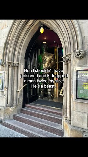 Oh Rose! What were you thinking. lol Fantasy romance with fae and dragons. #romantasy #booktokfantasyrecommendation #beautyan...
