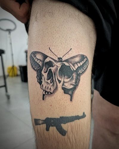 sKuLL bUtTeRfLy

thank you @ts_giwrgos 💀

#skull #skulltattoo #butterfly #butterflytattoo #tattoo #ink #tattoodesign #tattooa...