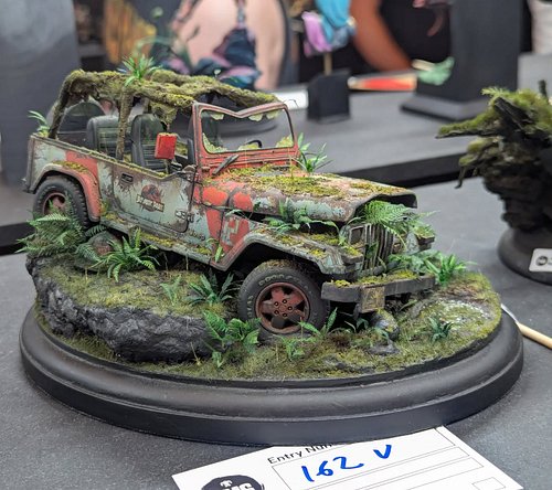 This was my absolute favourite at #FenModelShow 😍

I need to do some Jurassic models