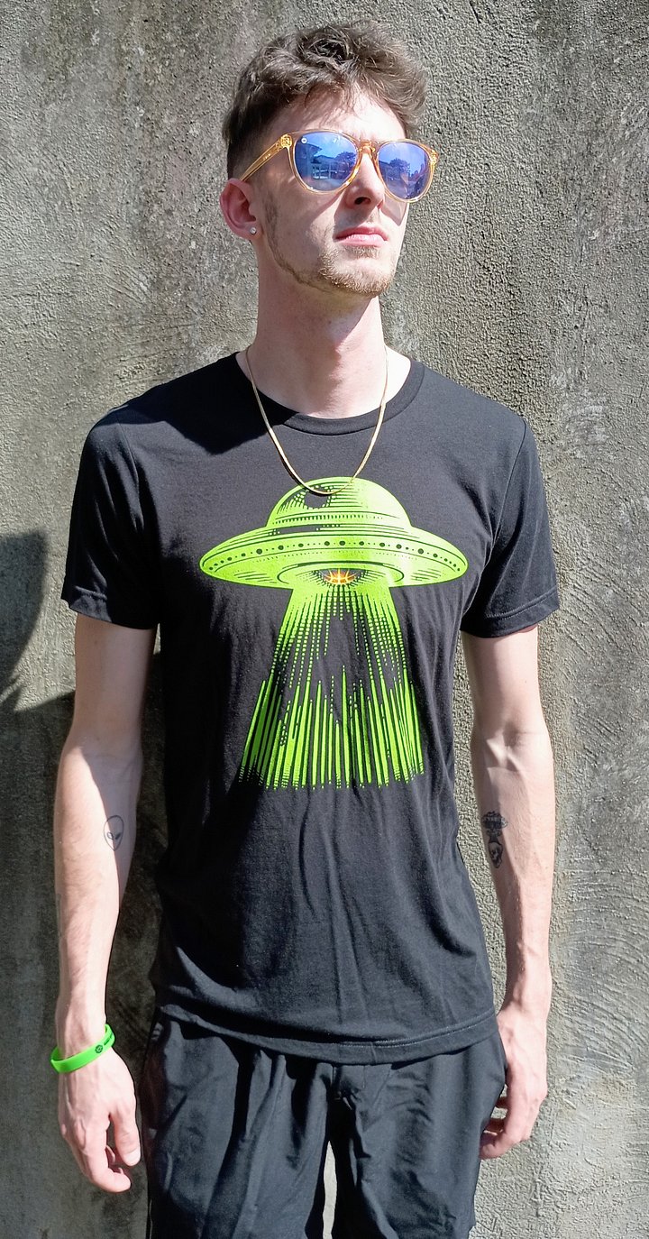 UFO Tee product image (2)