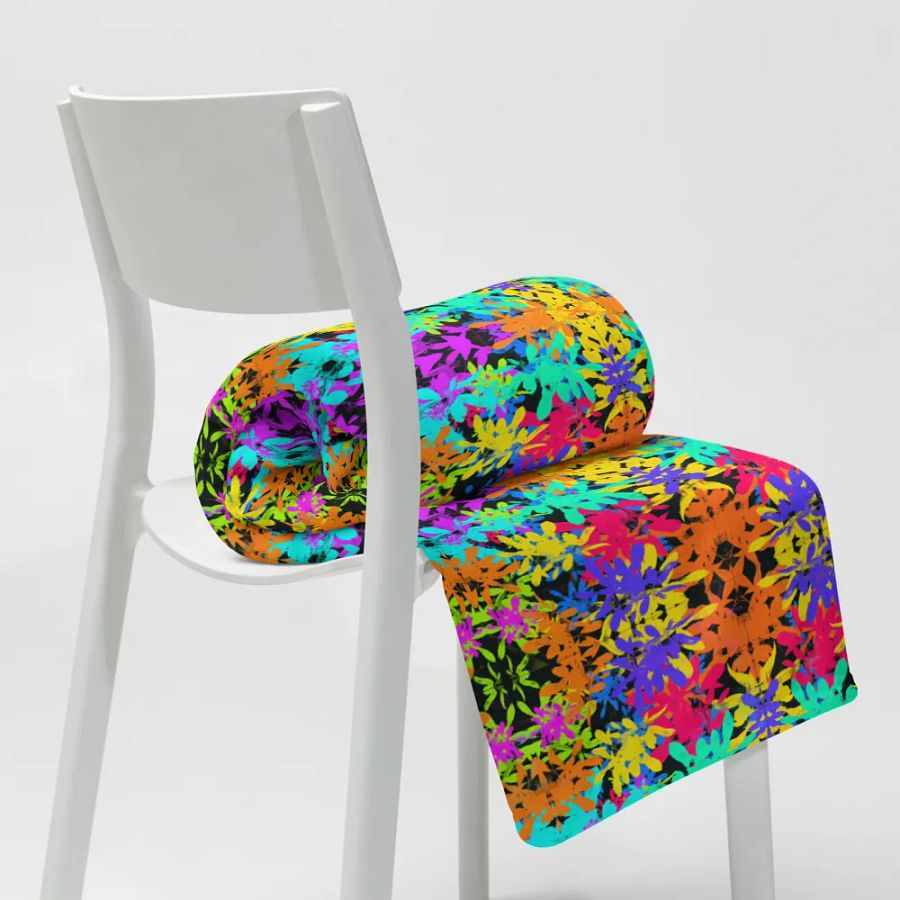 Bright Colourful Leaves Pattern Blanket product image (10)