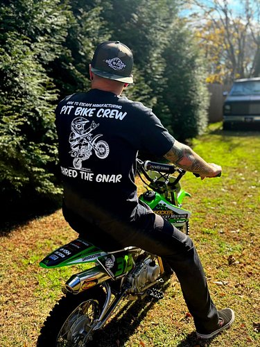 RTE MFG PIT BIKE CREW shirts available on the website!!
SHRED THE GNAR 🤙
White TEES available also!!
www.RTEMFG.com 

#rtemfg...