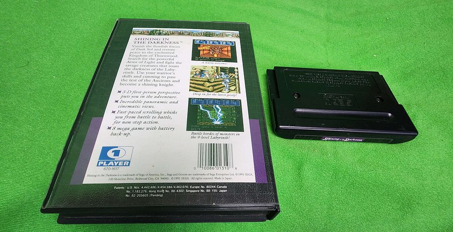SEGA GENESIS - Shining in the Darkness - No Manual product image (2)