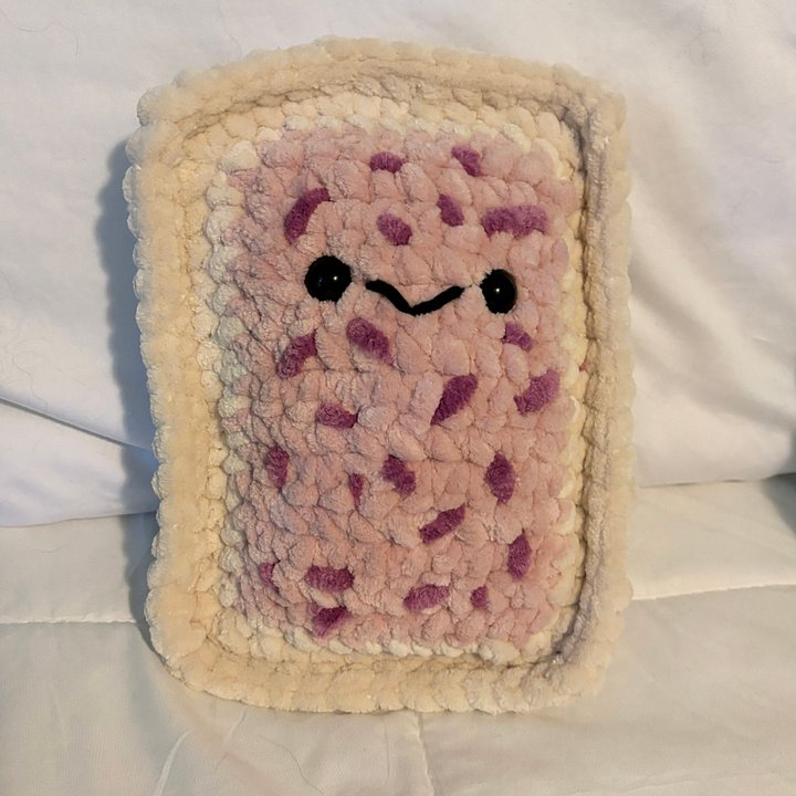 Crocheted Strawberry Tart that Pops Out of a Toaster product image (1)