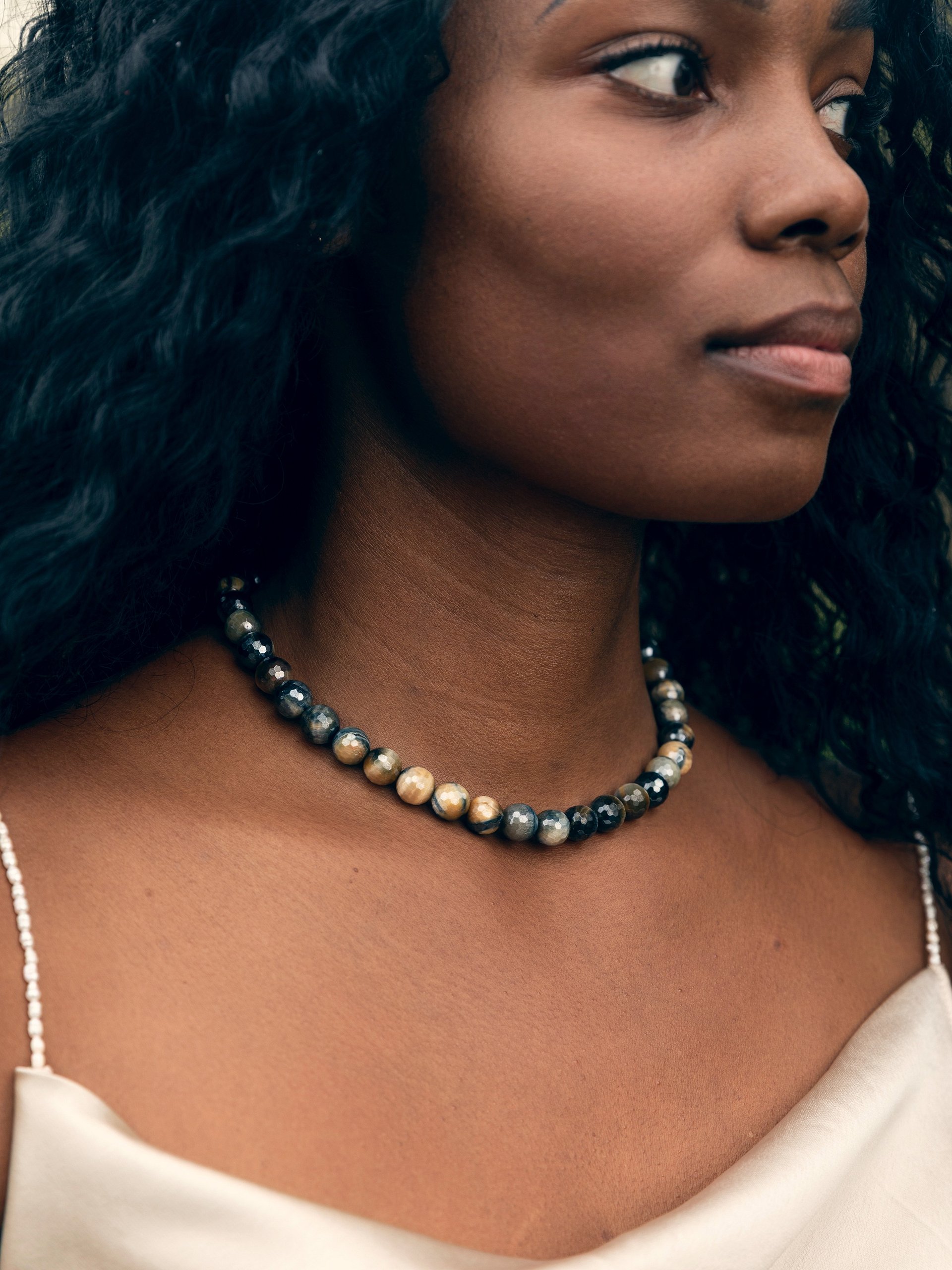 Holiday Eclipse Tiger's Eye Necklace product image (3)