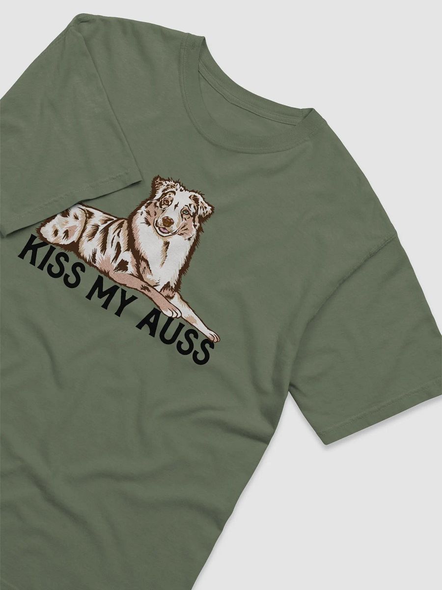 Kiss My Auss | T-Shirt for Australian Shepherd (Red Merle) Dog Owners product image (25)