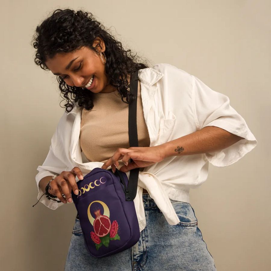 Moonie Pomegranate Crossbody bag product image (10)