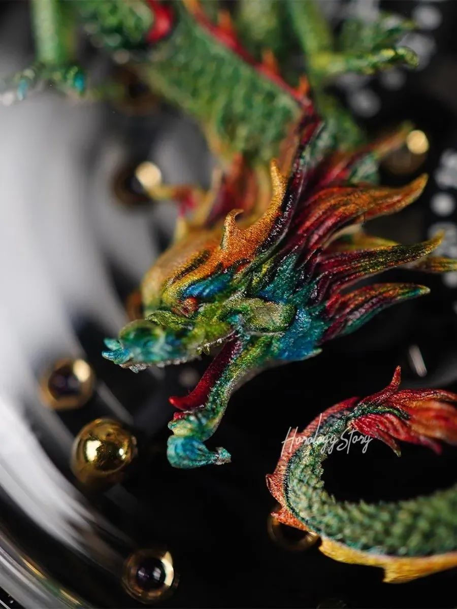 Lucky Harvey Green Dragon Gold Ball product image (6)