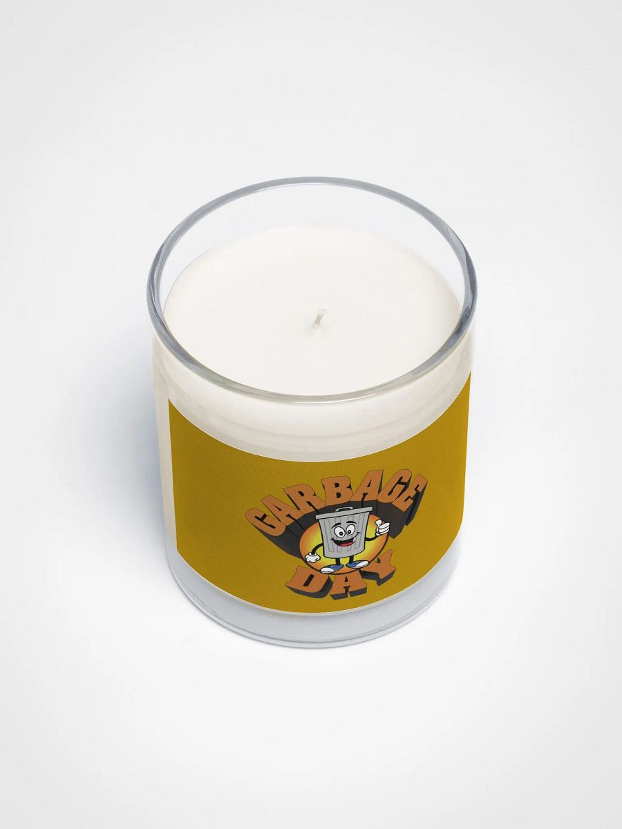 Trashy candle product image (3)