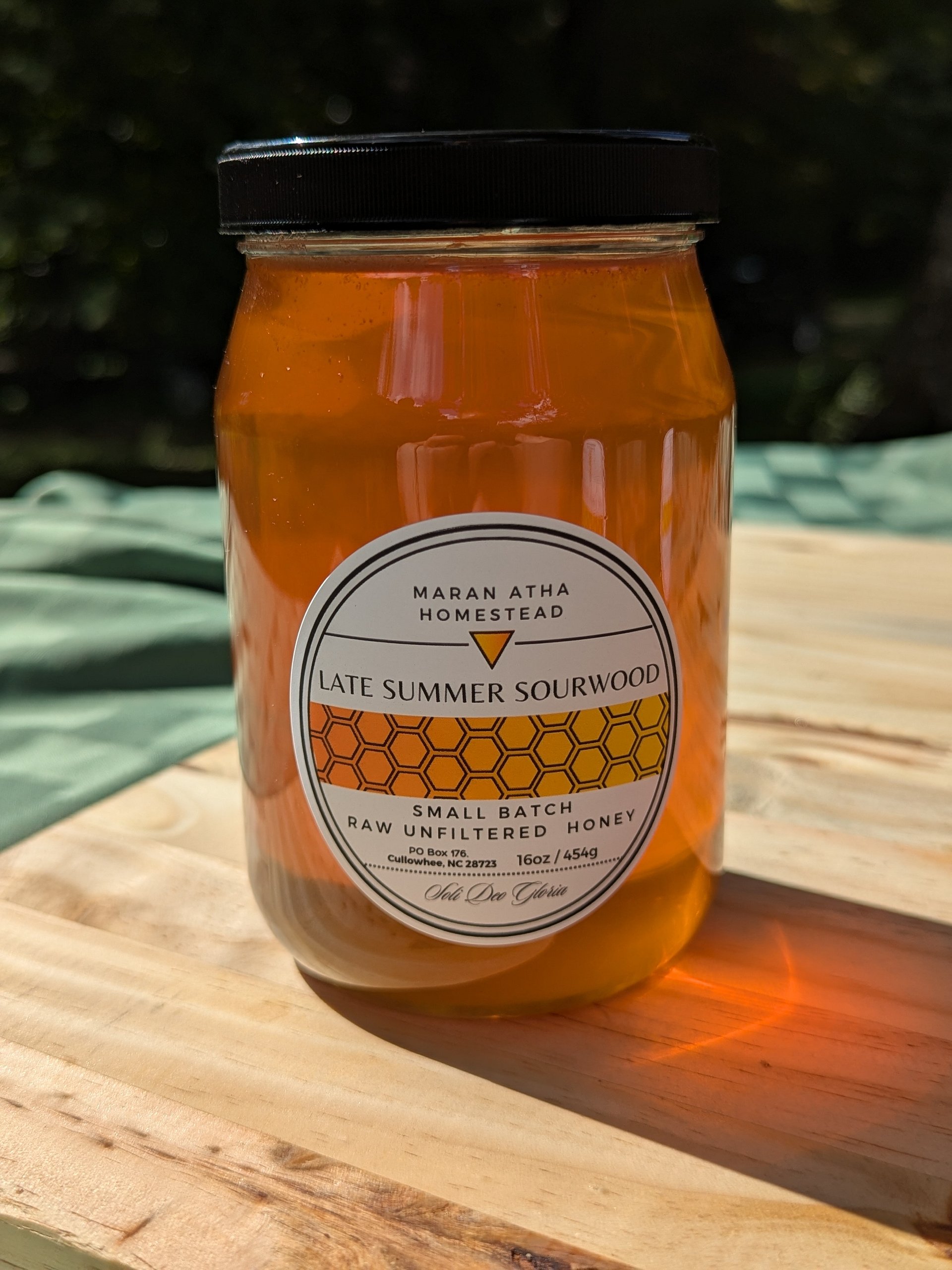 Late Summer Sourwood Honey product image (3)