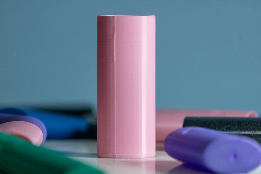 Bee Lighter Sleeve product image (7)