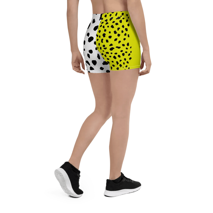 Tizzy Shorts product image (1)