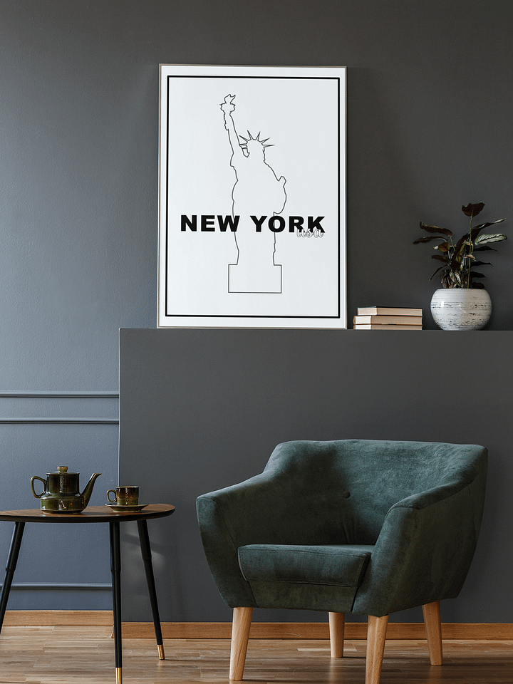 Minimalist Statue of Liberty Line Drawing, Elegant New York USA Wall Art, Simple Iconic Landmark Illustration, Modern Home Decor Print product image (2)