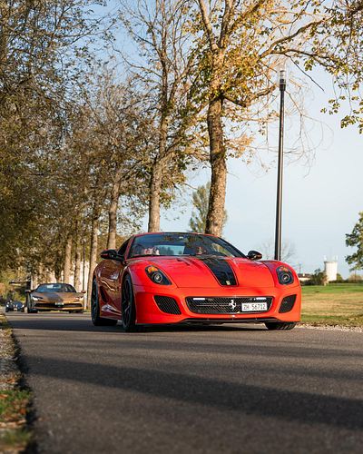 What a trio!! Which one is your favorite? The legendary 599, the horsepower monster SF90 or the V8 Pista? 😏 The only thing I ...