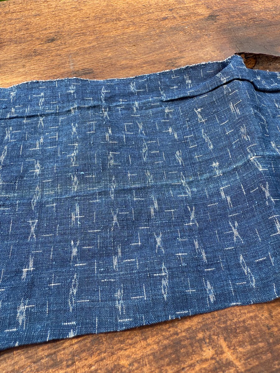 🎎 Antique Japanese Kasuri Indigo Boro Fabric Patch – Japan Antique Roadshow product image (3)