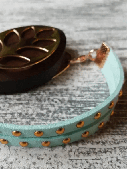 Waterfall Faux Suede Stud Bracelet | Handmade Accessory for Bellabeat Leaf Urban & Ivy product image (2)