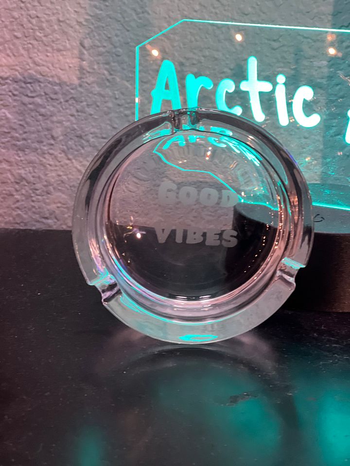 Good Vibes Ash Tray product image (1)