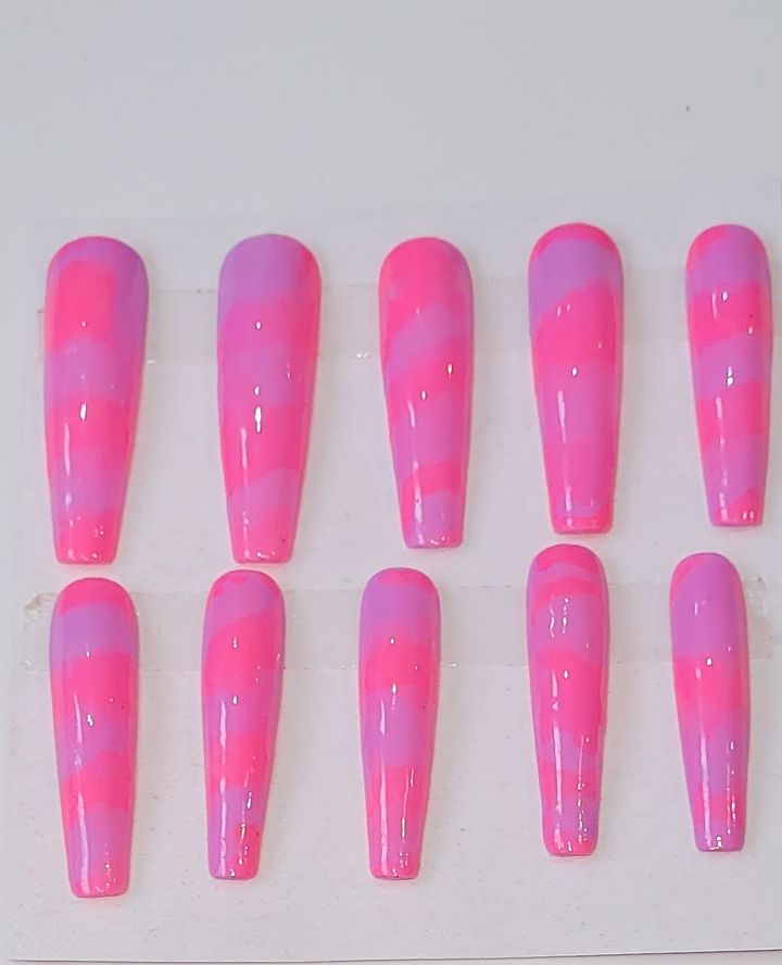 Pink/Purple Nail Set product image (1)