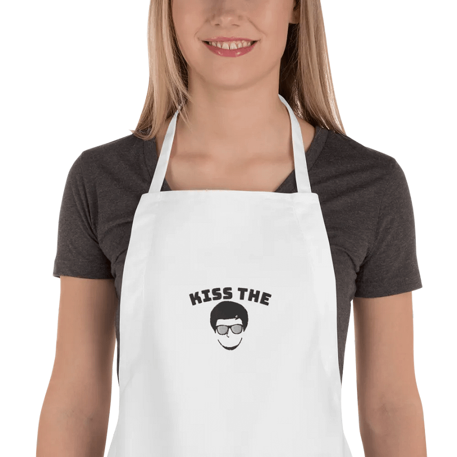 Kiss the Geek Apron product image (1)