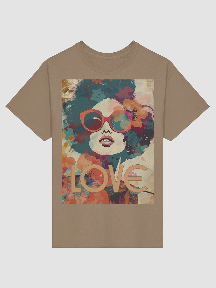 LOVE Retro T-Shirt – 60s Collage Art of Woman in Vintage Style product image (2)