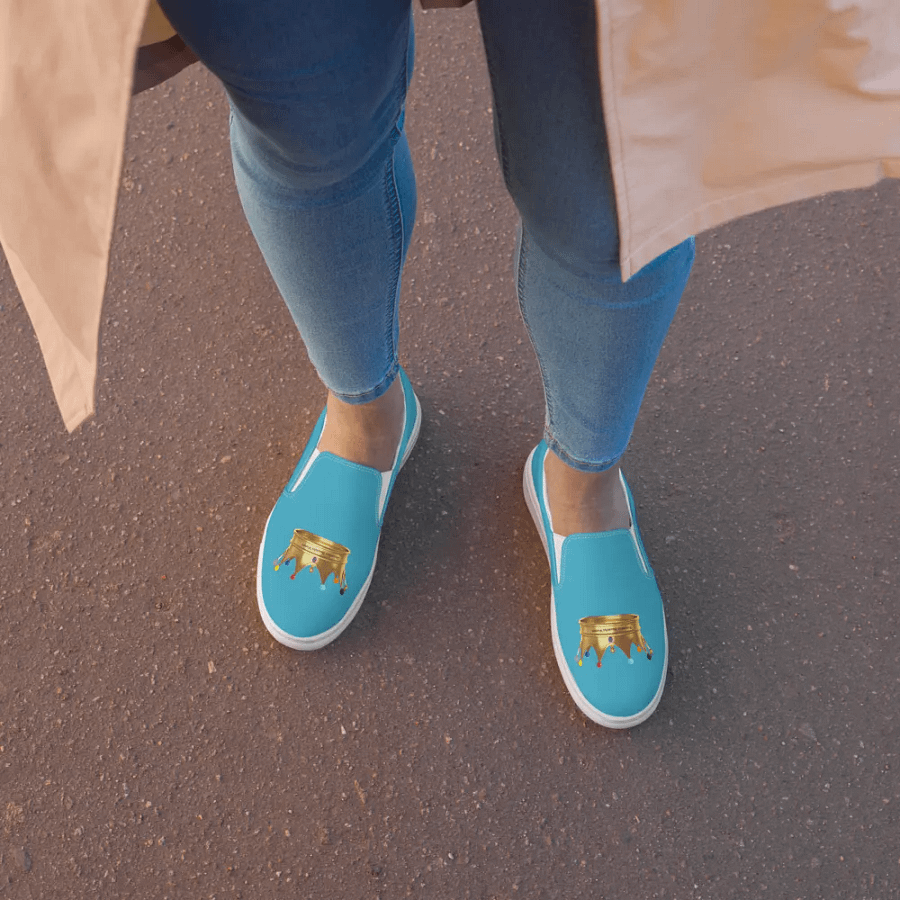 Queendom Beautiful Women Crown Canvas Shoes /Turquoise(TM) product image (5)