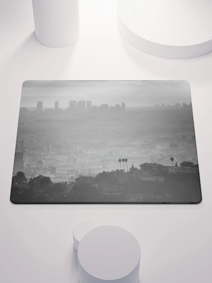 Game Pad - Los Angeles product image (1)
