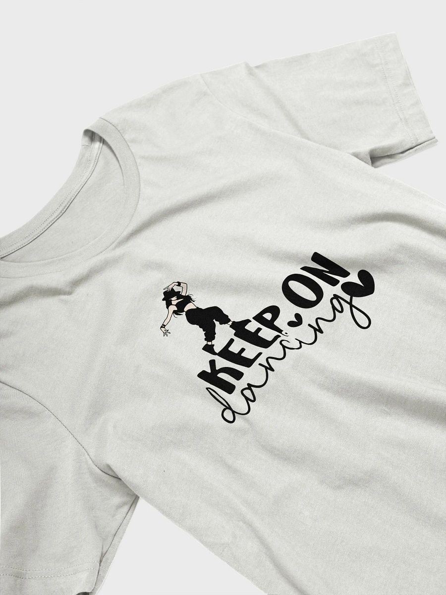 Minimalistic Keep on Dancing T-Shirt product image (2)