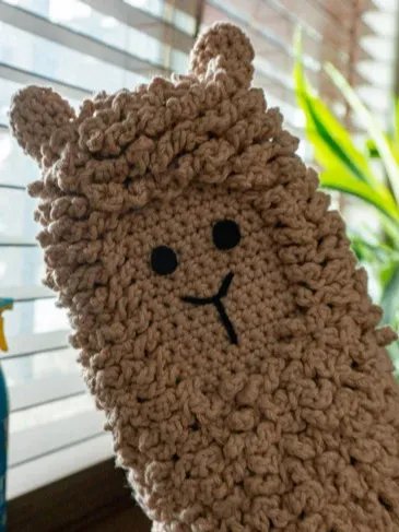 Llama Dusting Mitt Crochet Pattern product image (1)