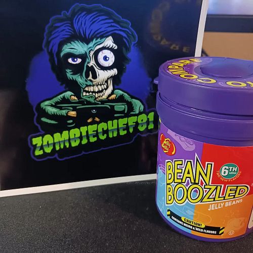 Hey everyone I'm going to go live 6 pm EST. with some BEAN BOOZLED jellybeans!! Come check out the fun and watch me eat these...