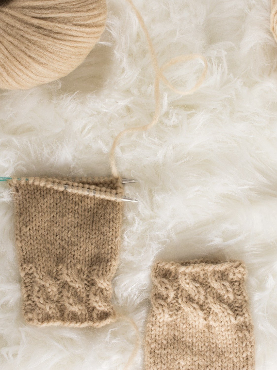 Cable Knit Socks Knitting Pattern - Snowy Day product image (2)