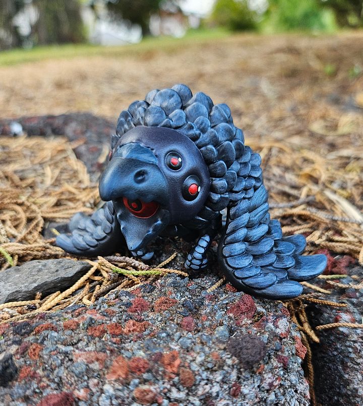 Grumpii Corvii Art Toy product image (1)