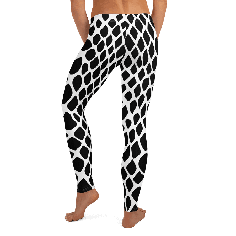 Snake Print Leggings – Fierce, Fashion-Forward & Comfortably Chic product image (8)