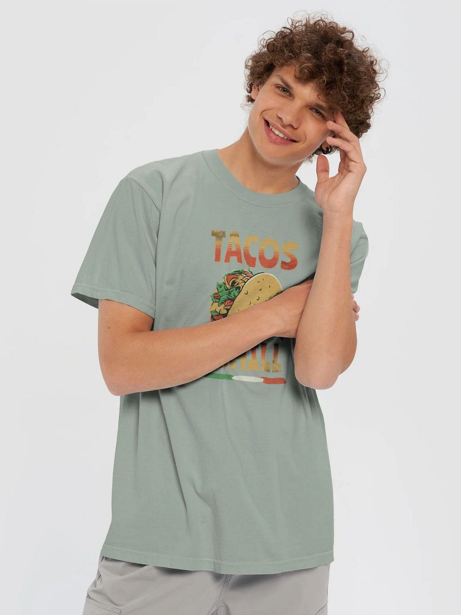 Vintage Tacos and Chill Tee product image (34)