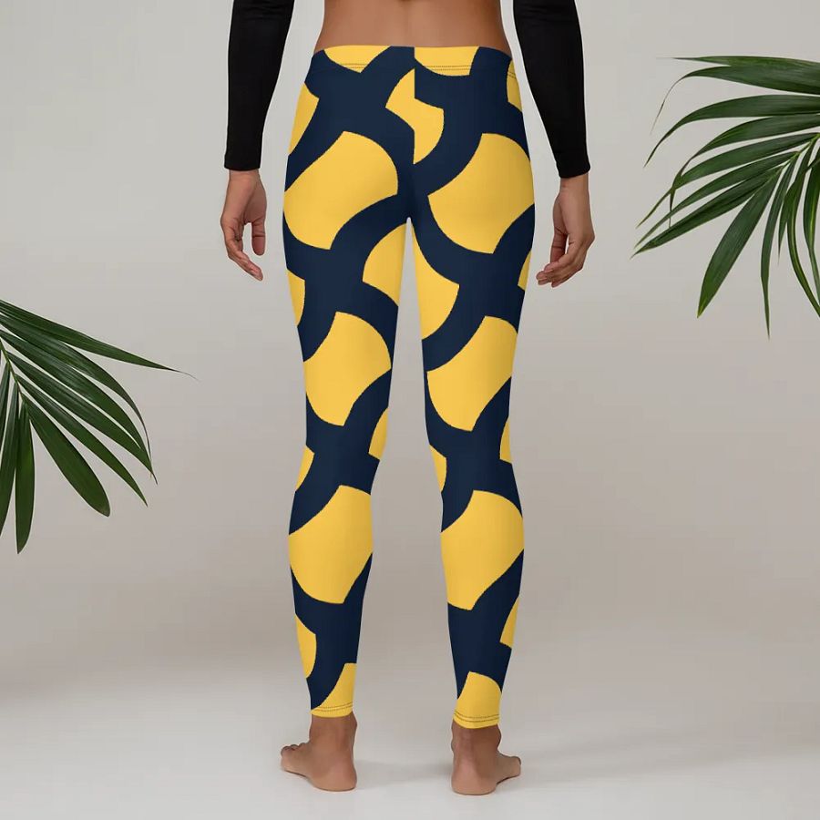 Wavelet Wonder All-Over Leggings product image (4)