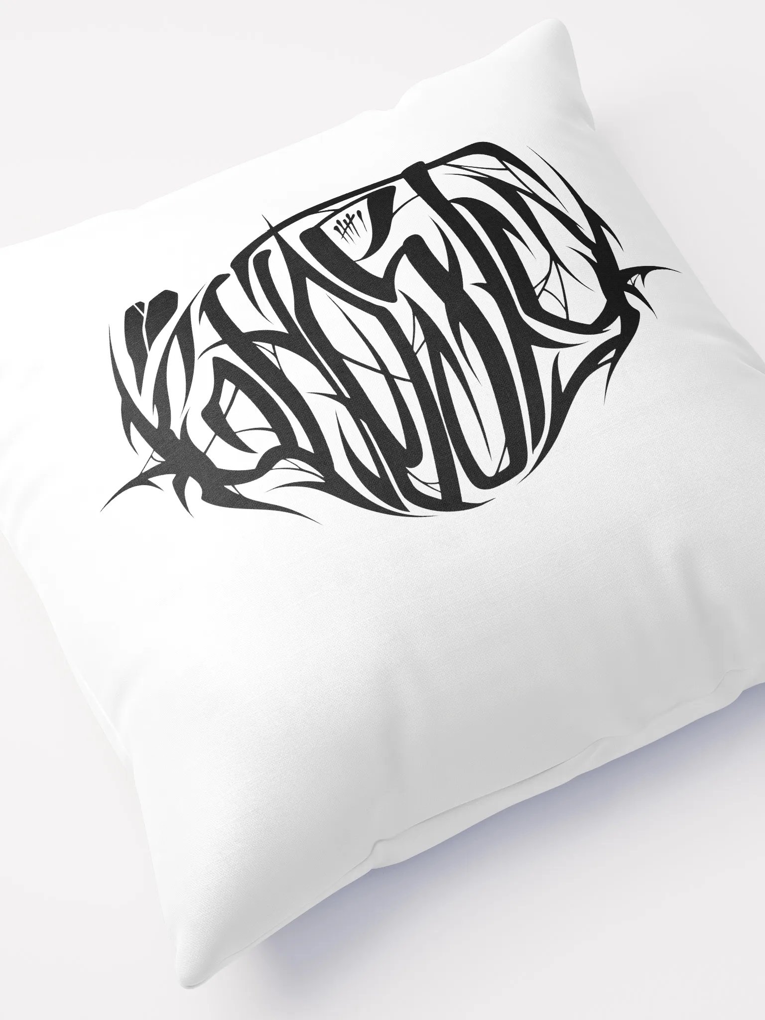 Ghosty | pillow product image (4)