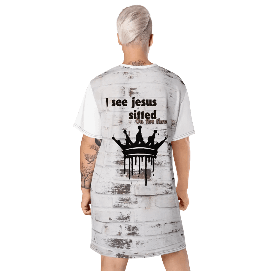 I see jesus sitted on the thrown T-shirts dress product image (1)
